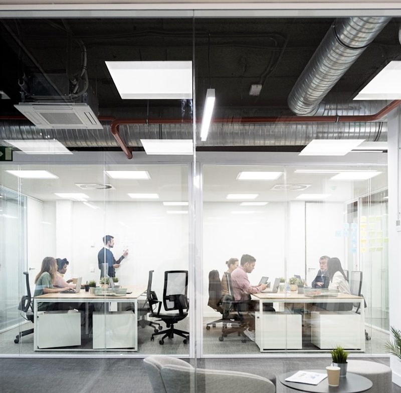Modern digital workplace in motion